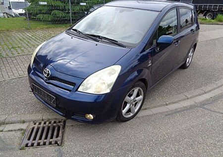 Toyota Corolla Verso 2.2 D-CAT Executive