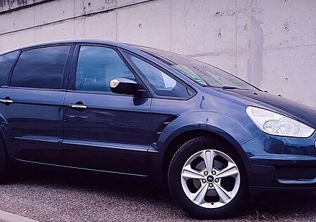 Ford S-Max 2.2 TDCi DPF Titanium S