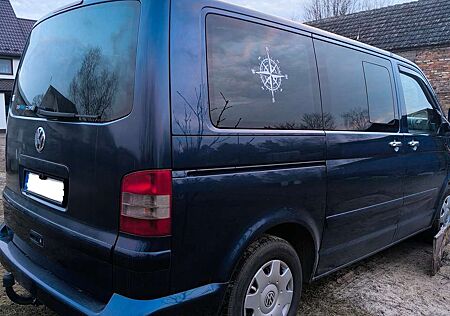 VW T5 Multivan Volkswagen 2.5 TDI 130KM