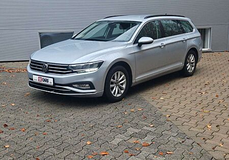 VW Passat Variant Volkswagen 2.0 TDI Busi. DSG Navi Stzh. AHK