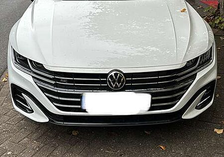 VW Arteon Volkswagen Volkswagen R-Line 1.4 TSI Hybrid DSG *DCC*