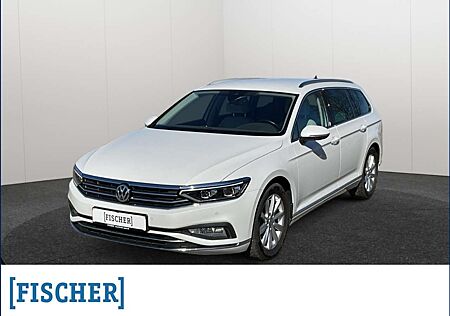 VW Passat Variant Volkswagen 1.5TSI DSG Elegance Matrix Navi AHK STHZ HUD