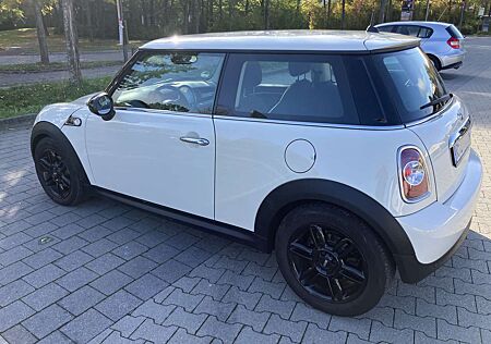 Mini ONE Baker Street