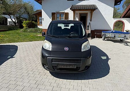 Fiat Qubo Pop 69368 km Behindertengerecht