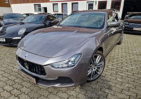 Maserati Ghibli S Q4 "Langstreckenfahrzeug" Service neu !