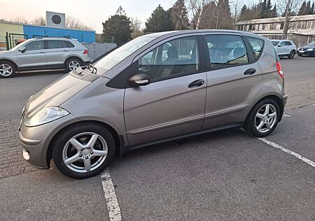 Mercedes-Benz A 150 A -Klasse AUTOMATIK TÜV NEU