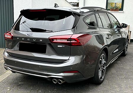 Ford Focus ST-Line X MHEV Aut. LED+B&O+FGS bis7.Jahr/100000km