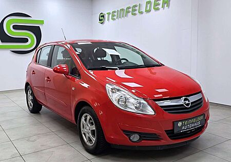Opel Corsa D 1.4 Cosmo / KLIMA / ALUFELGEN / T-LEDER