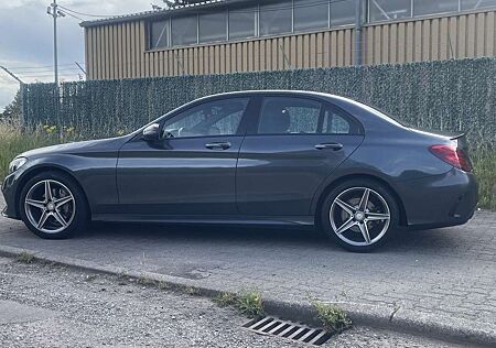 Mercedes-Benz C 180 AMG Line