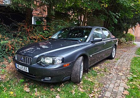 Volvo S80 2.5T