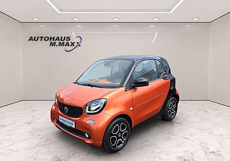 Smart ForTwo coupe 1.Hand LED Kamera Navi Spur Sitzh.