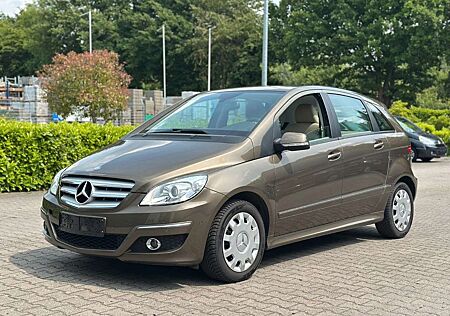 Mercedes-Benz B 180 CDI 8-Fach*Klima*PDC*Sitzheizung*