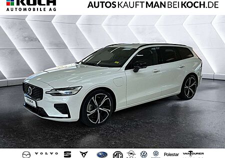 Volvo V60 T6 Plug-In AWD Plus Dark ACC BLIS Harman
