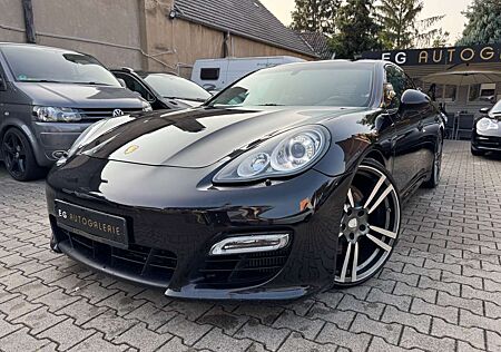 Porsche Panamera Turbo*CHRONO*BOSE*R.KAMERA*22*INS-NEU.