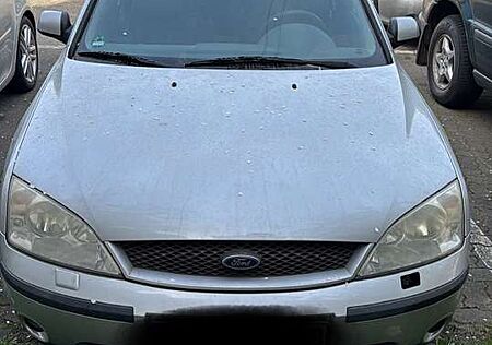 Ford Mondeo 1.8 Ghia