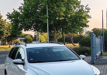 VW Passat Volkswagen 2.0 Blue TDI SCR Variant