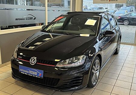 VW Golf GTI Volkswagen VII 5 türig Autom Leder Panorama Kamera