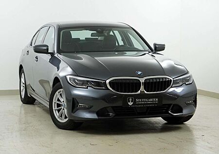 BMW 320 i Sport Line ACC Laser Head-up Leder Kamera