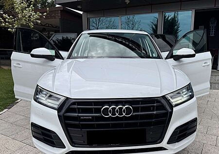 Audi Q5 40 TDI quattro Sport