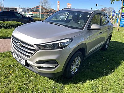 Hyundai TUCSON Trend 1,6ltr 97kW 2WD SITZH V-H +LENKHEIZUNG
