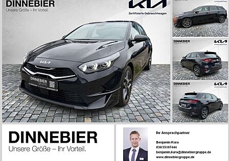 Kia Cee'd Ceed / CEED Spirit 1.5T LED+Navi+Kamera+Keyless