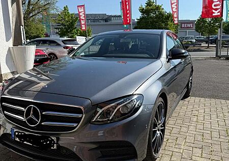 Mercedes-Benz E 200 E200 AMG line