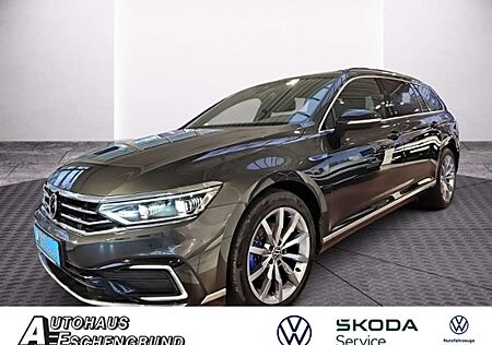 VW Passat Variant Volkswagen 1.4 DSG Hybrid GTE UPE 62TEUR PANO MATRIX NAVI KE