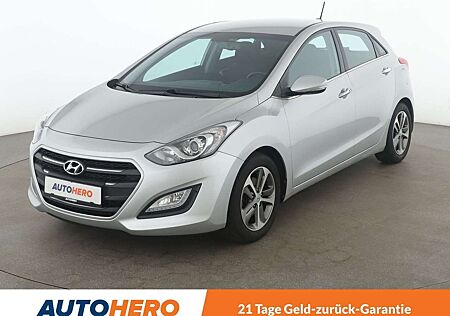 Hyundai i30 1.4 YES! *NAVI*PDC*SHZ*LHZ*ALU*KLIMA*