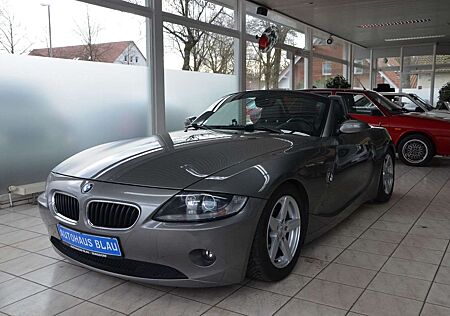 BMW Z4 Roadster 2.2i *LEDER*KLIMA*E-VERDECK*117TKM!