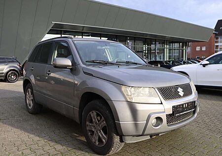Suzuki Grand Vitara 2.0 AWD CLUB / NAVI / AHK / 2.HAND