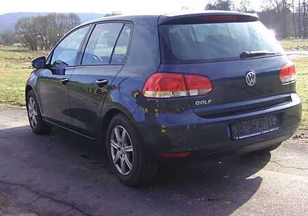 VW Golf Volkswagen 1.2 TSI, 1.Hd. 5-tg. sehr wenig km! Alu, Klima,