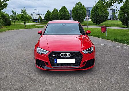 Audi RS3 Limousine S tronic