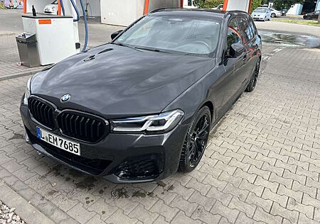 BMW 530 i xDrive M Sport Serviceflat bis 2028