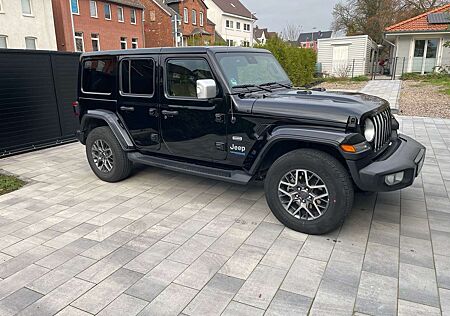 Jeep Wrangler Unlimited 2.0 PHEV Softtop AWD Automatik Sahara