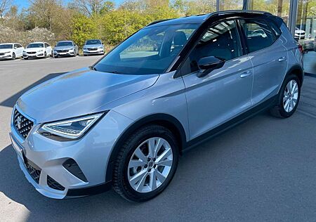 Seat Arona 1,0TSi Xperience Schalter Navi LED Kamera