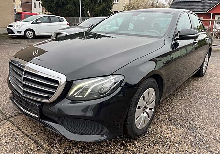 Mercedes-Benz E 200 E 200d LED/9G-Tronic