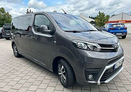 Toyota Pro Ace Proace 2,0-l-D-4D L1 (8-Si.) Autm. Verso Family Comfort