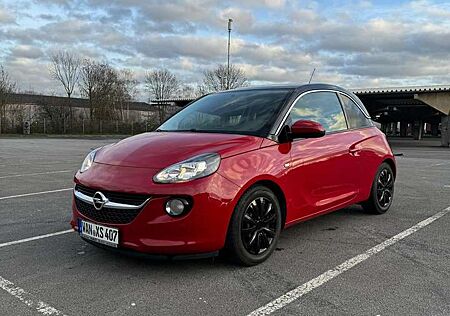 Opel Adam slam