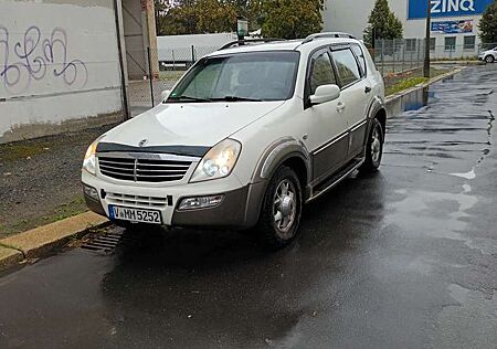 SsangYong Rexton RX 270 Xdi Automatik