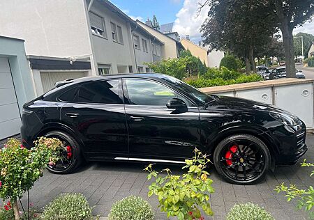 Porsche Cayenne GTS Leichtbau Coupe