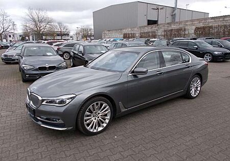 BMW 750Li 750 xDrive Executive Lounge PanoSD Laser