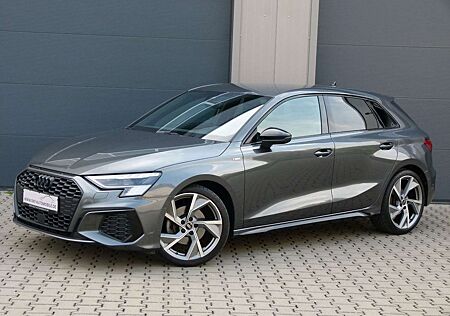 Audi A3 Sportb. 40TFSI quattro S-line ACC Navi Matrix