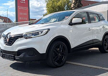 Renault Kadjar Life auf 18 Zoll / Scheckheft / Tüv Neu
