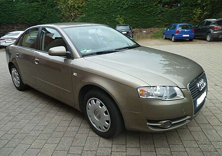 Audi A4 1.6