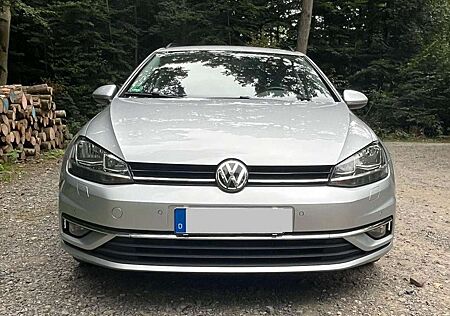 VW Golf Variant Volkswagen Golf 7 Variant 1.6 TDI Highline