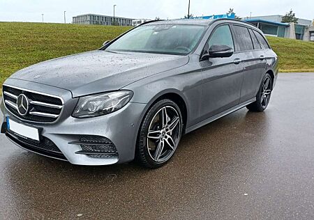 Mercedes-Benz E 400 d 4Matic AMG Leder ILS Volldigitales-Kombi