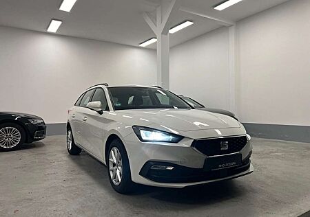 Seat Leon Sportstourer Style 2.0 TDI DSG/NAVI/LED/DAB