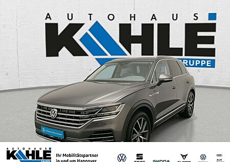VW Touareg Volkswagen 3.0 TDI 4Motion Tiptronic