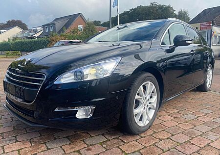 Peugeot 508 SW-Allure+PANORAMA+NAV+SHZ+PDC+TEMPO