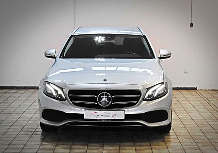 Mercedes-Benz E 300 d Aut.Avantgarde Navi Kamera LEDaus 1-Hand